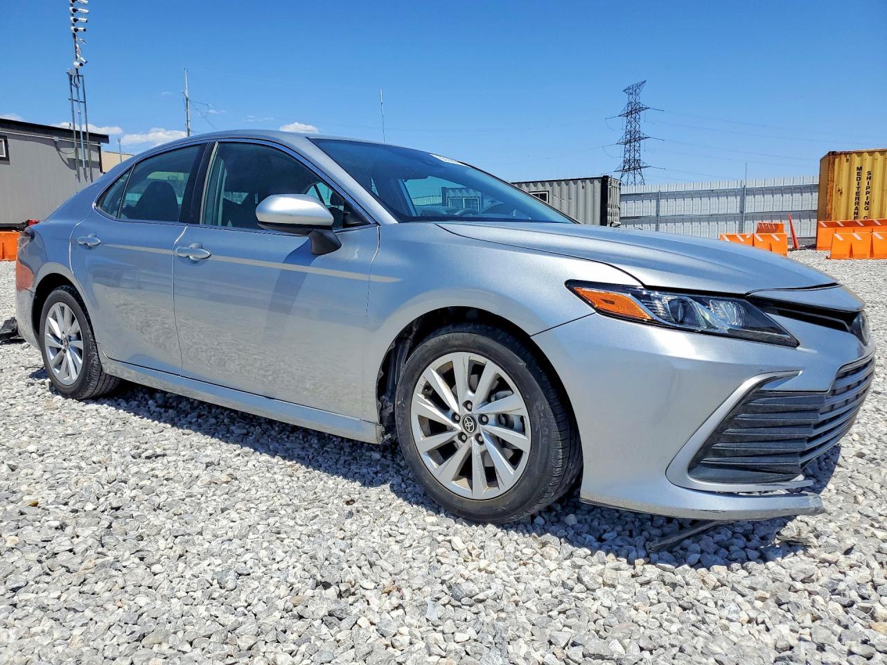 2023 Toyota Camry Le - Фото 4