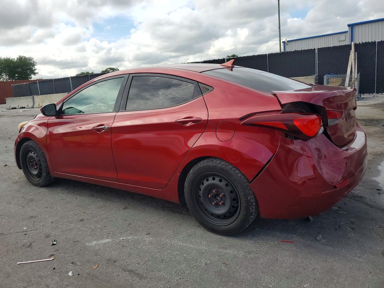 2015 Hyundai Elantra Se - Фото 2