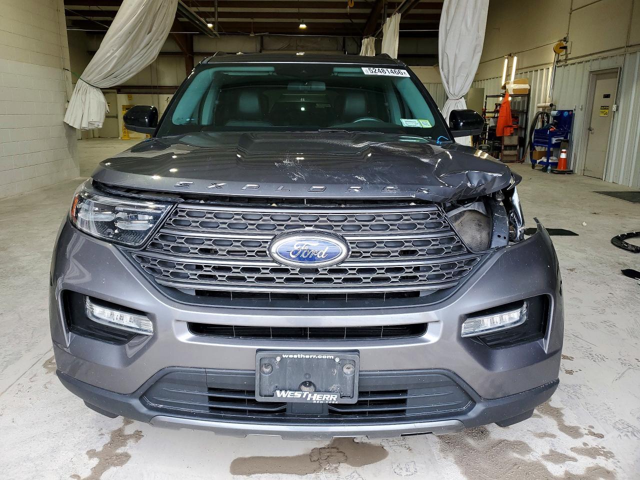 2022 Ford Explorer Xlt - Фото 5