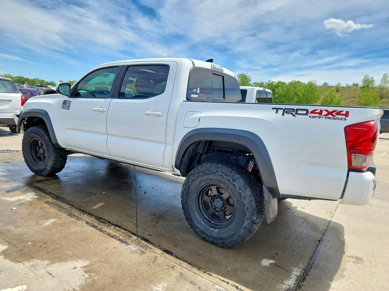 2017 Toyota Tacoma Trd Off-Road - Фото 2