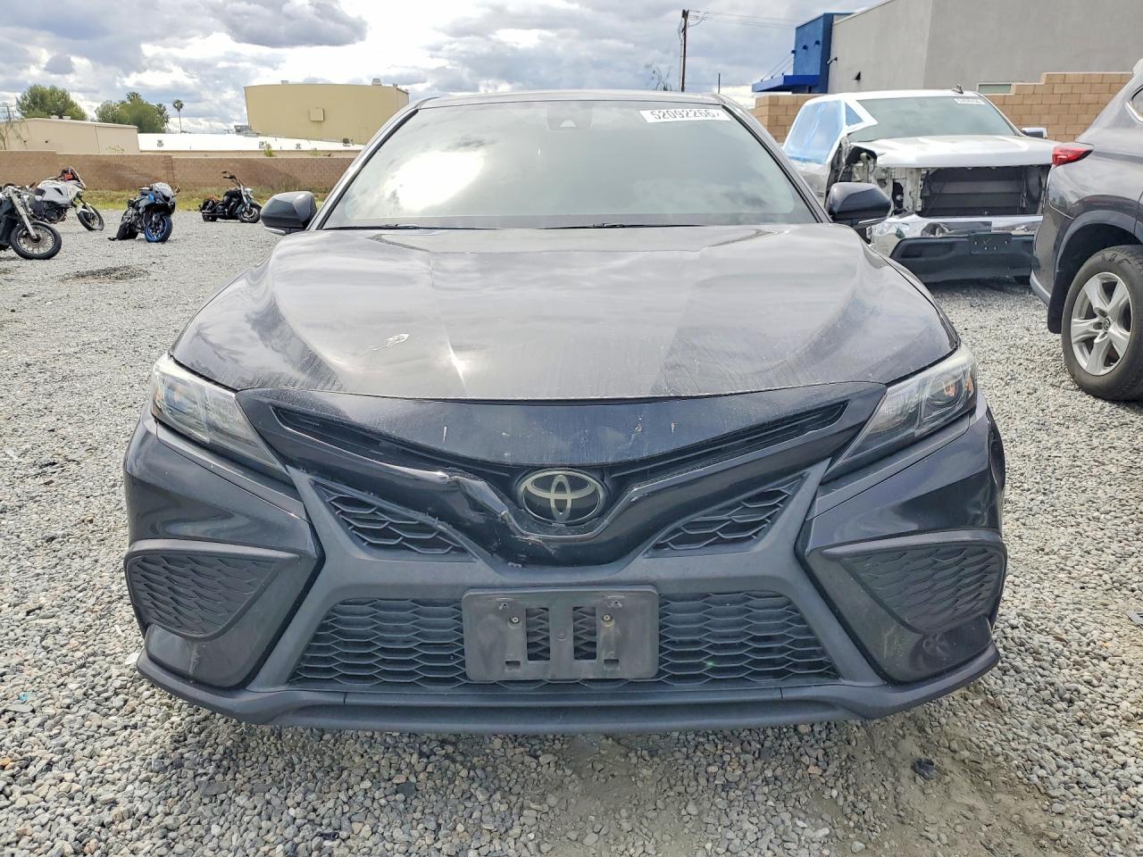 2023 Toyota Camry Se - Фото 5