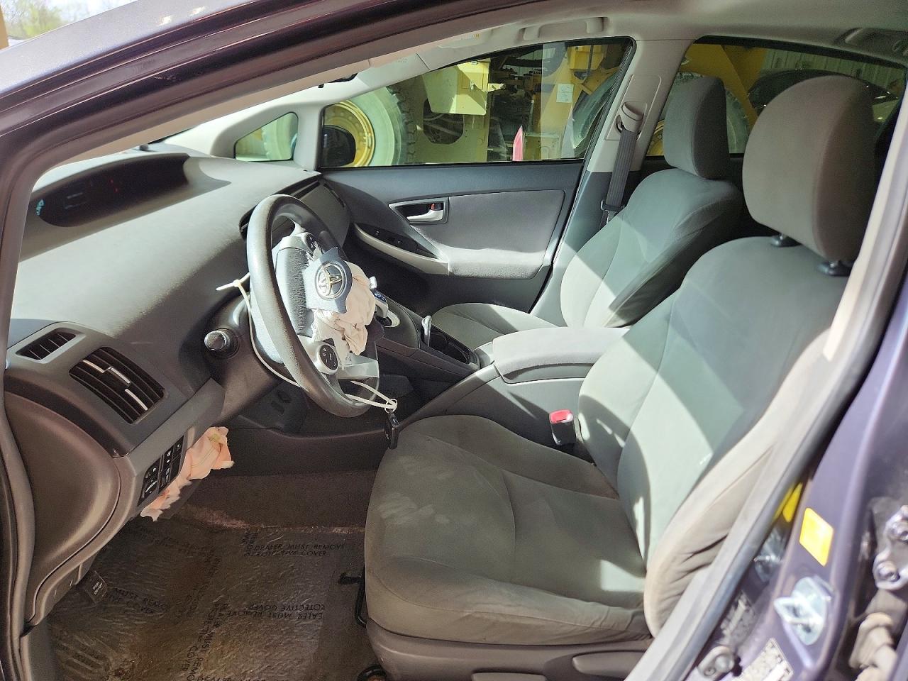 2010 Toyota Prius - Фото 7