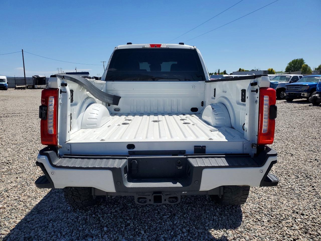 2024 Ford F350 Super Duty - Image 6