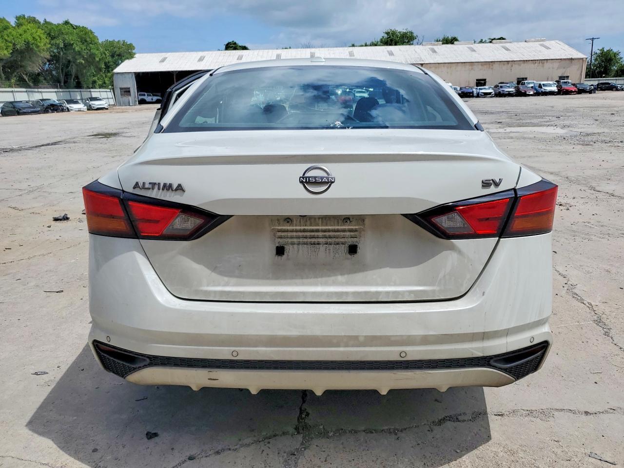 2023 Nissan Altima Sv - Фото 6