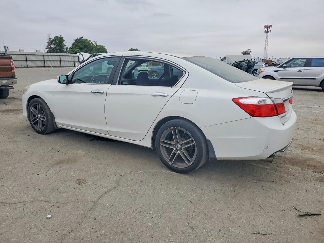 2014 Honda Accord Sport - Фото 2