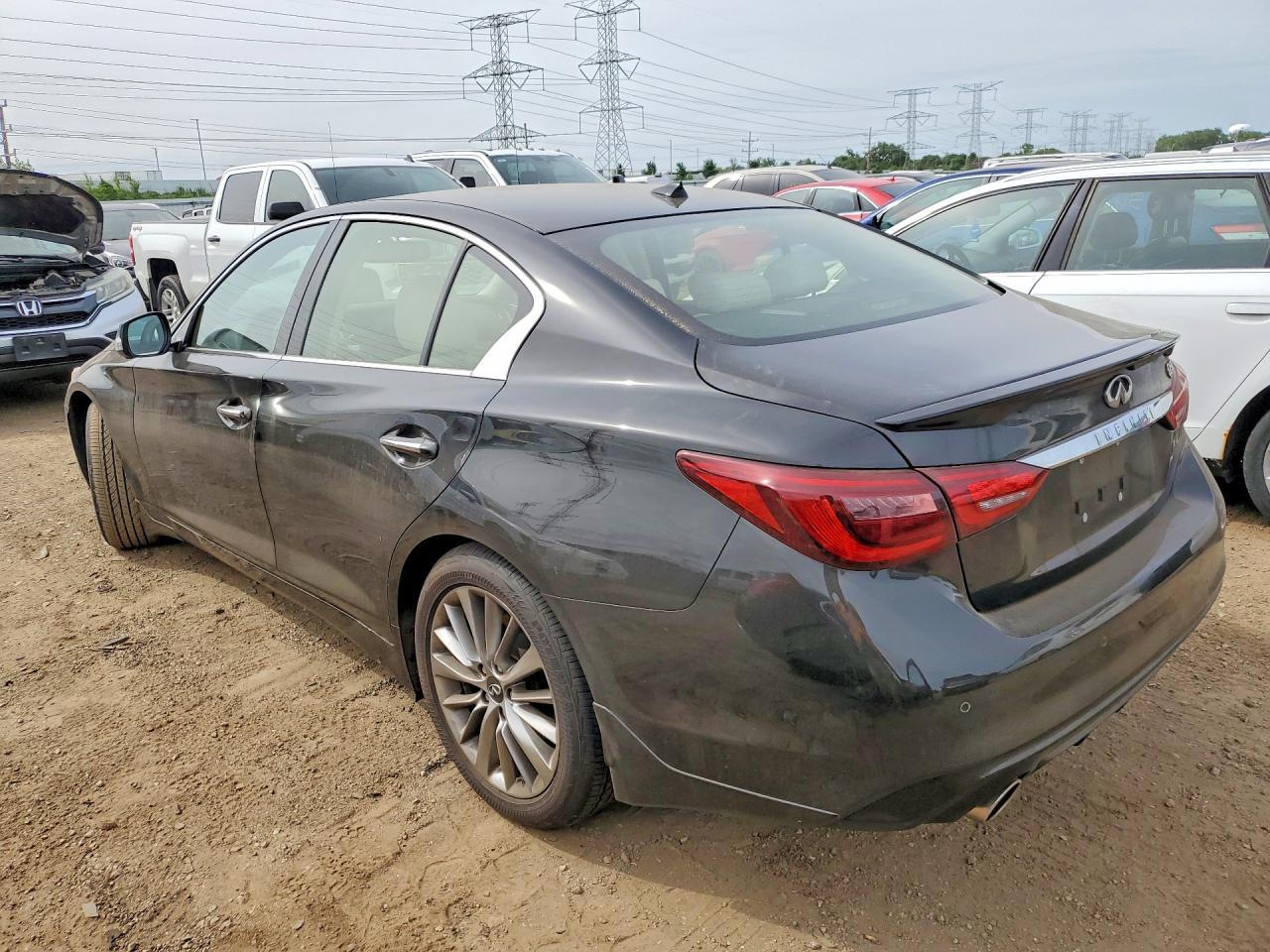 2023 Infiniti Q50 Luxe - Image 2