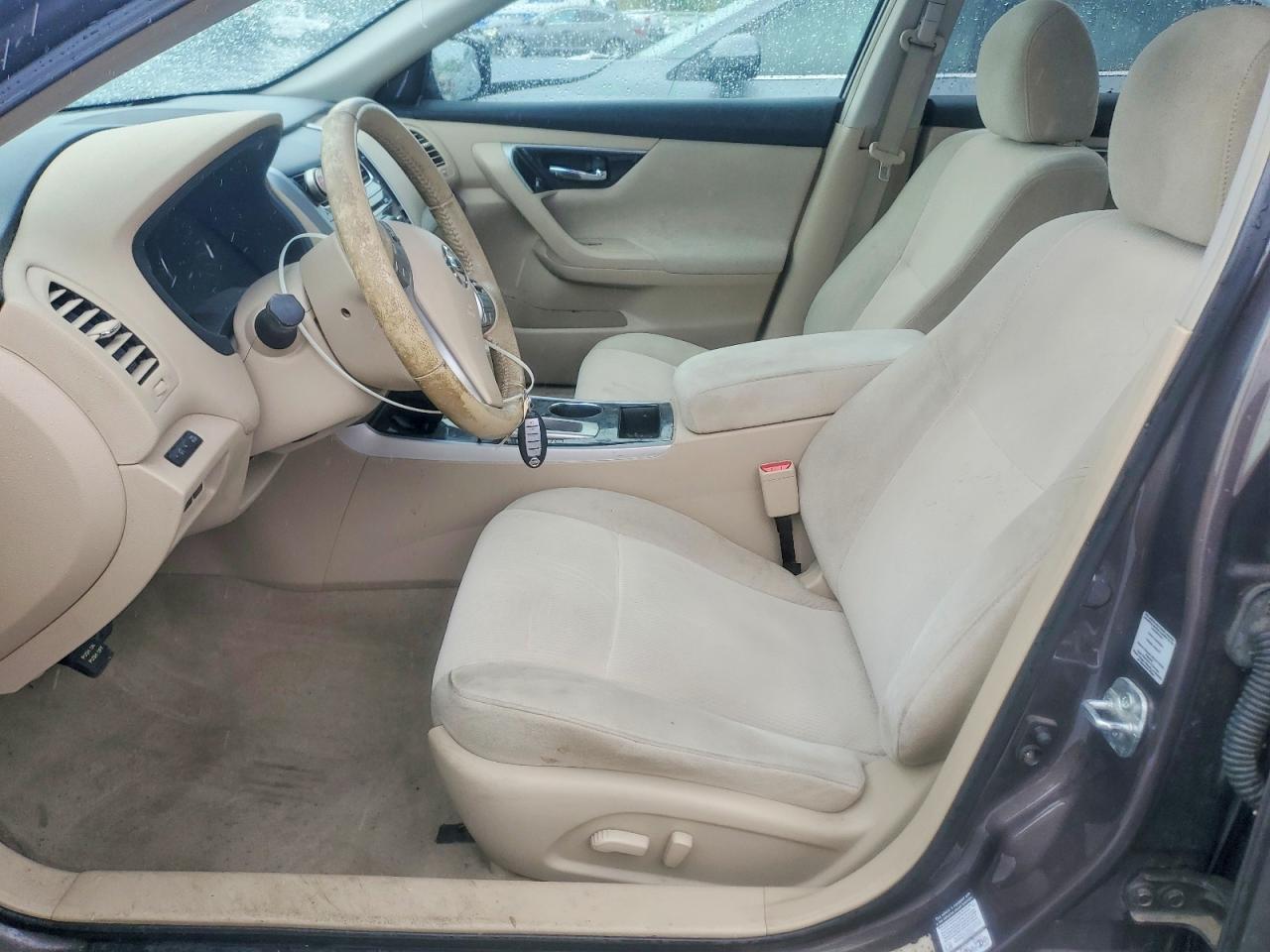 2013 Nissan Altima 2.5 - Фото 7