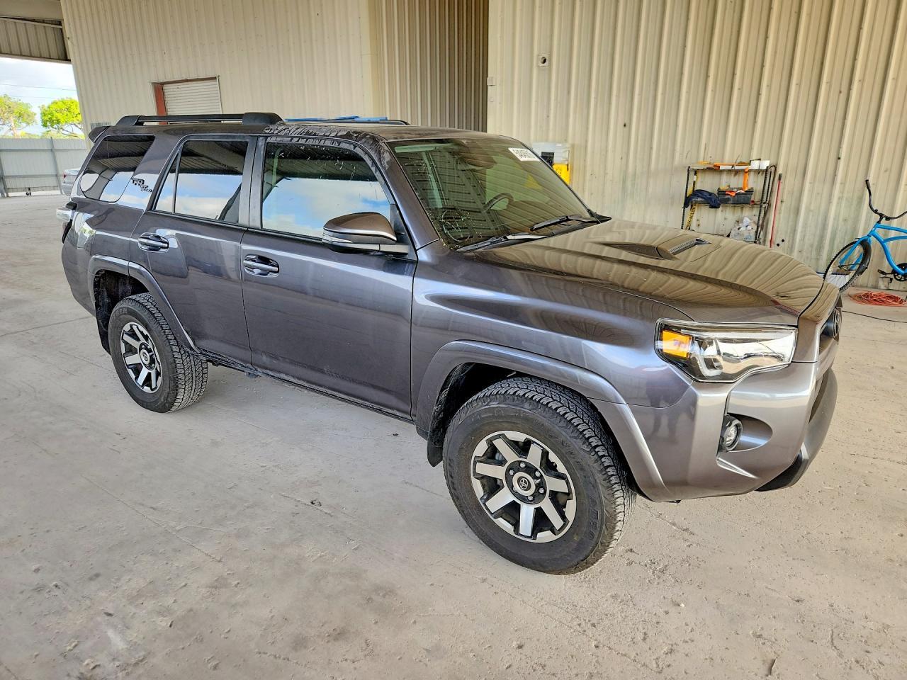 2023 Toyota 4Runner Trd Off-Road Premium - Image 4