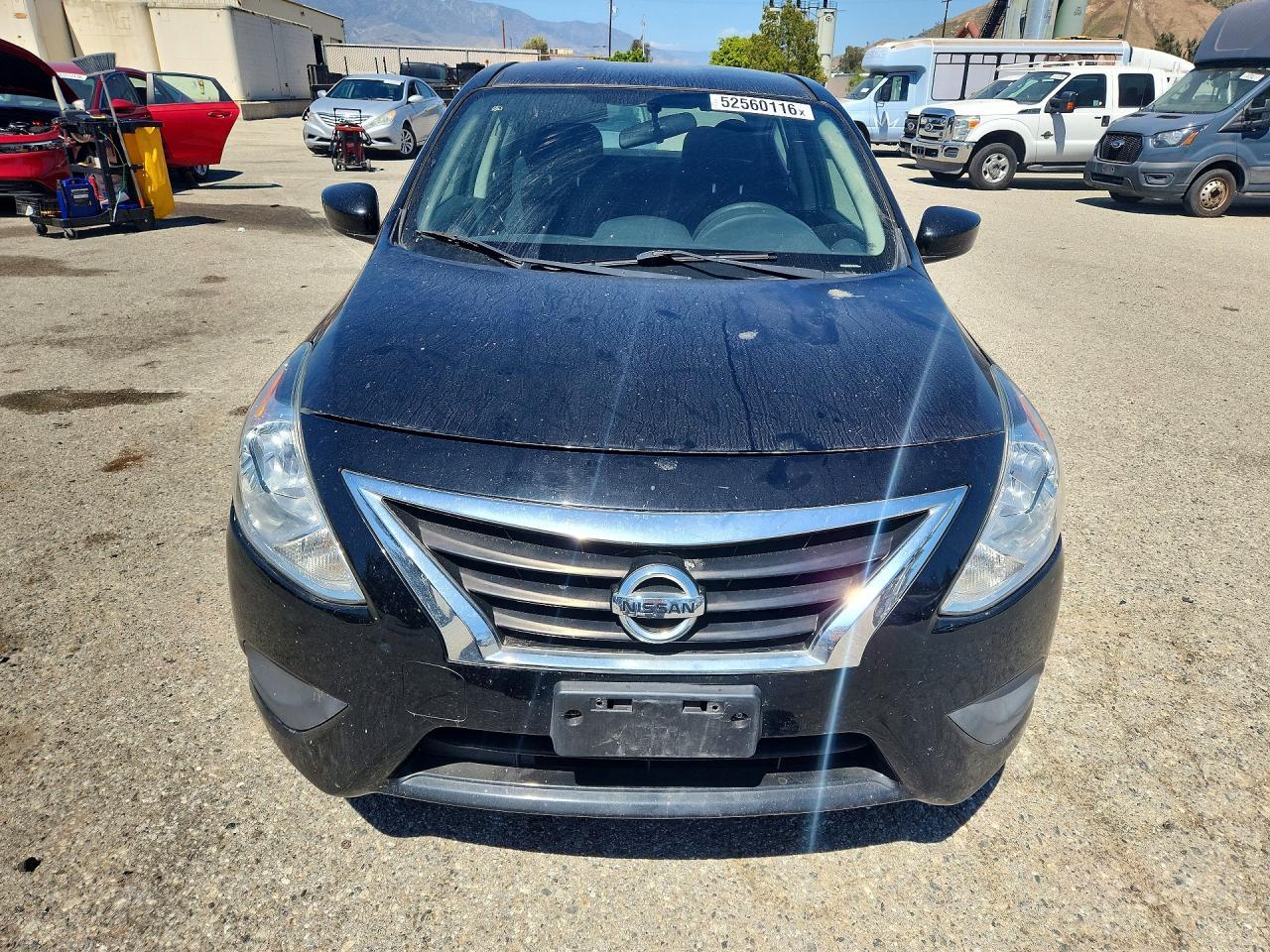 2015 Nissan Versa - Фото 5