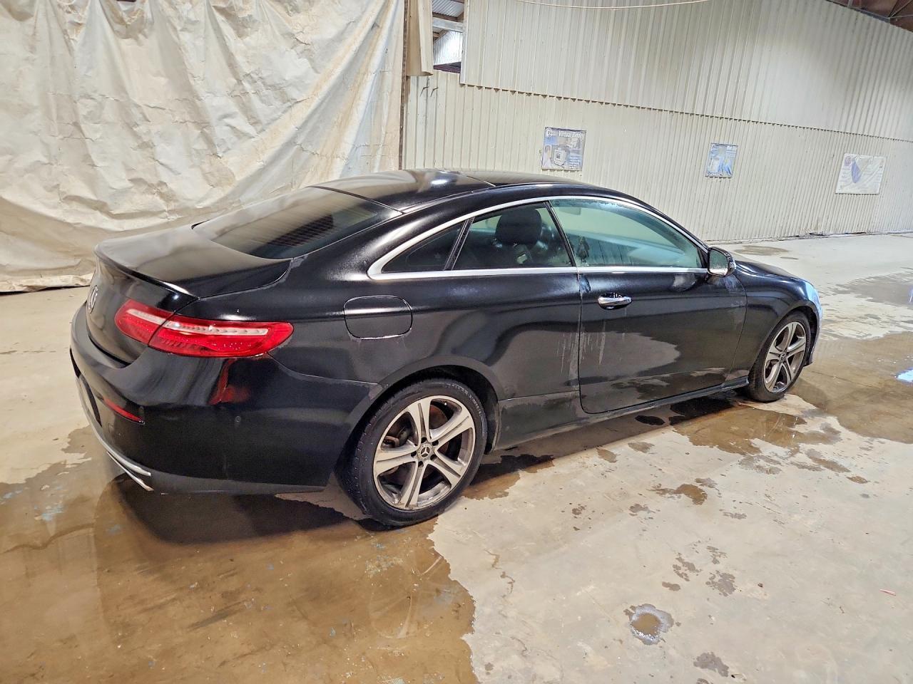 2018 Mercedes-Benz E 400 - Фото 3