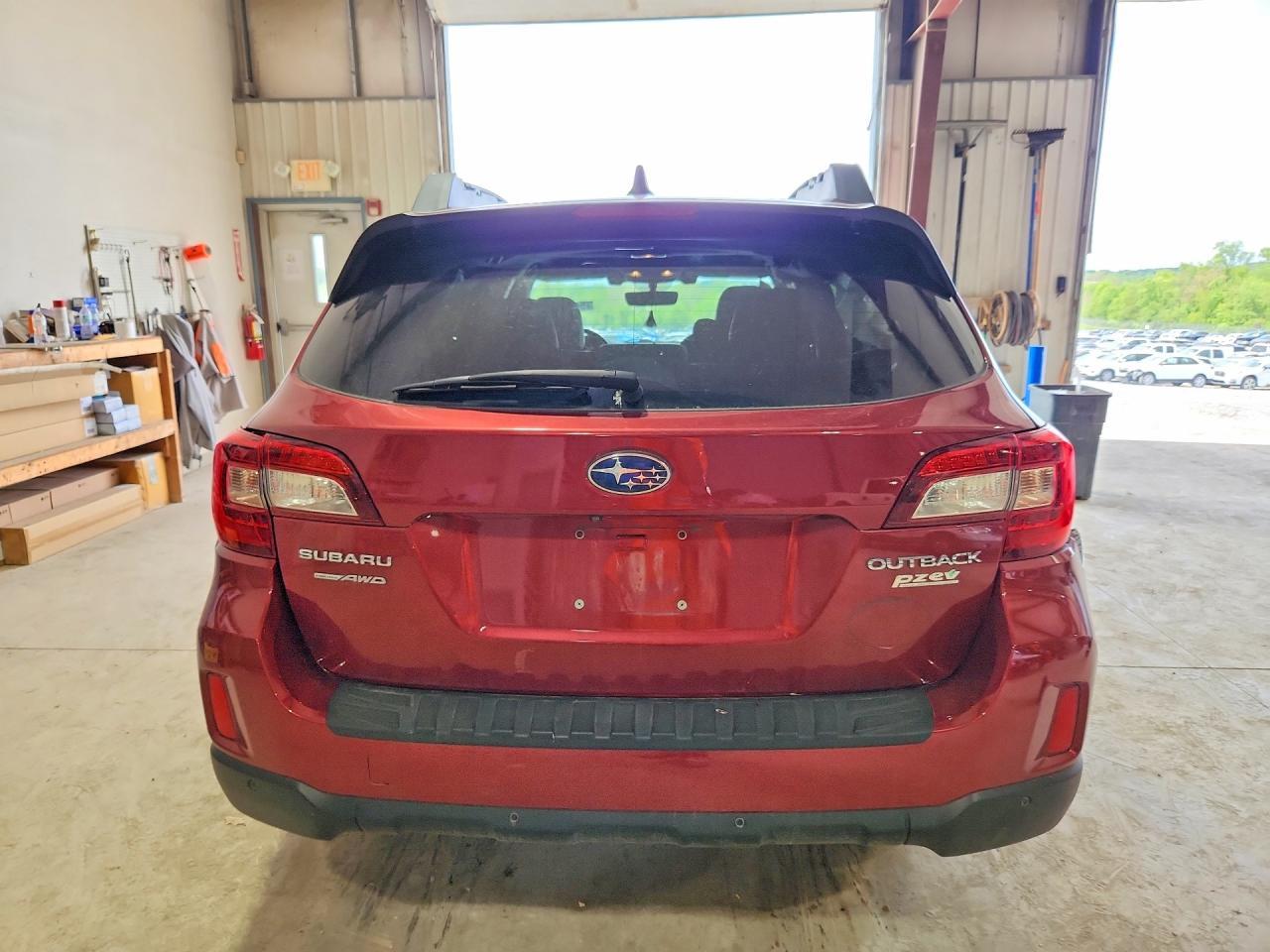 2017 Subaru Outback 2.5I Limited - Image 6