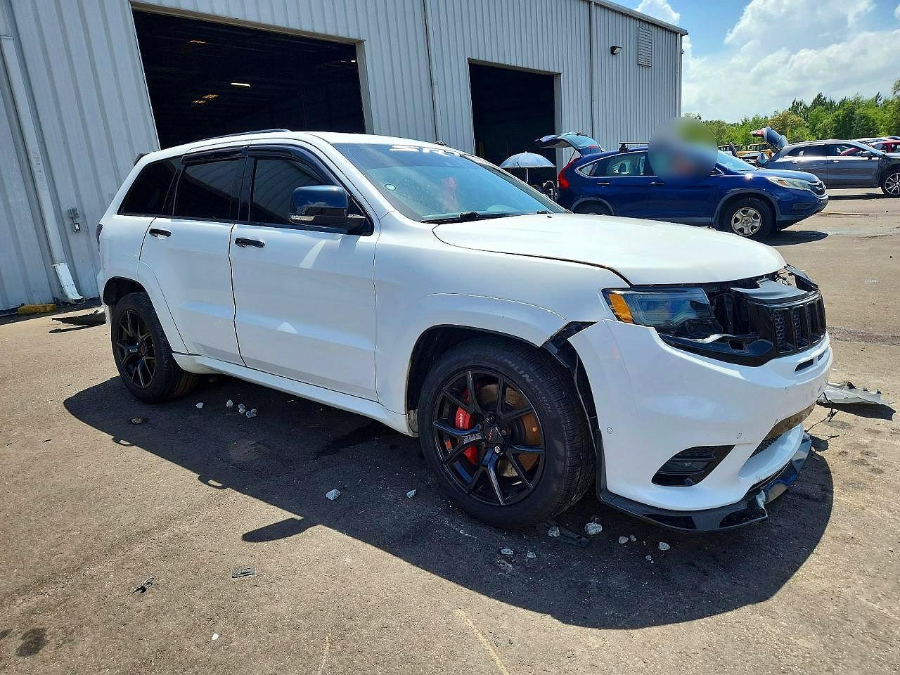 2017 Jeep Grand Cherokee Srt-8 - Image 4