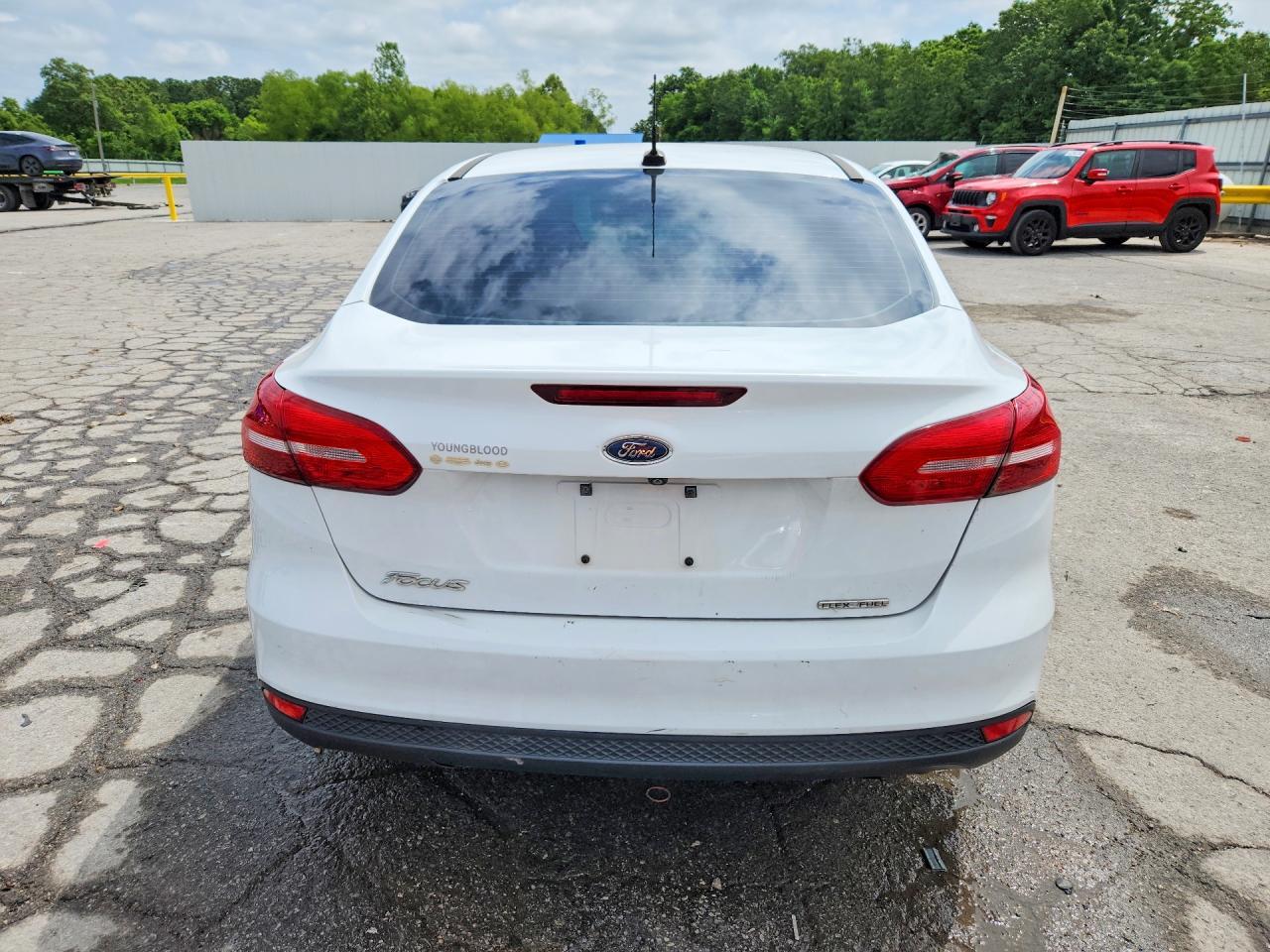 2015 Ford Focus S - Image 6