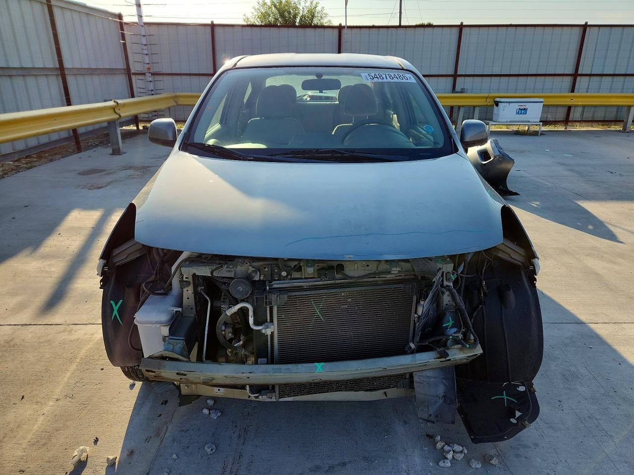 2012 Nissan Versa 1.6 S - Фото 5