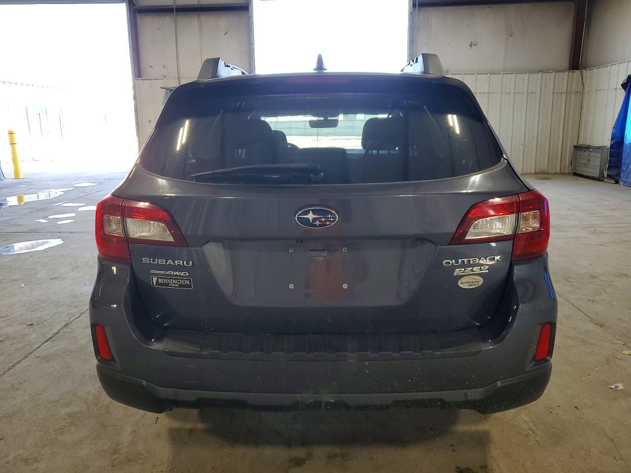 2017 Subaru Outback 2.5I Premium - Image 6