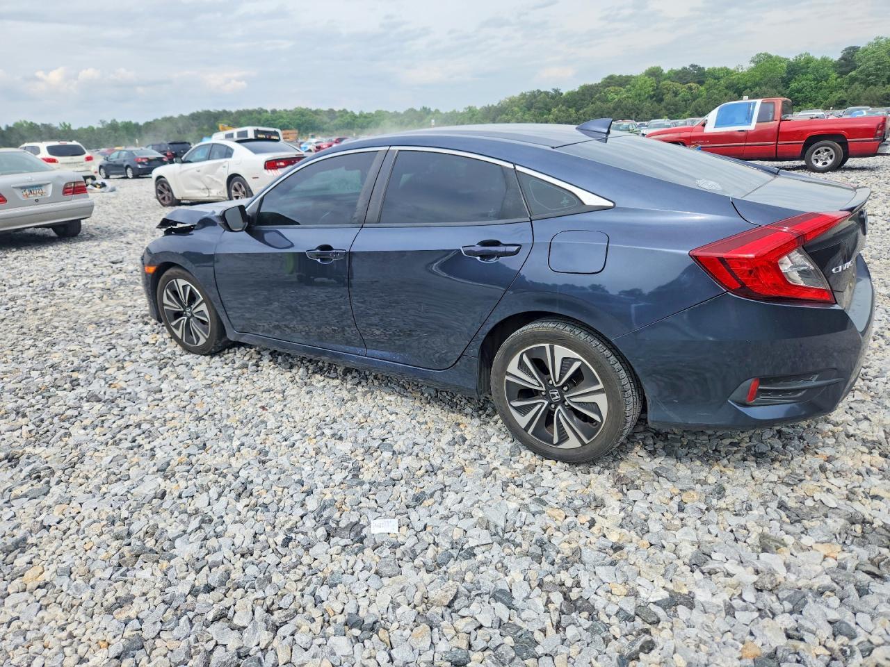 2017 Honda Civic Ex - Фото 2