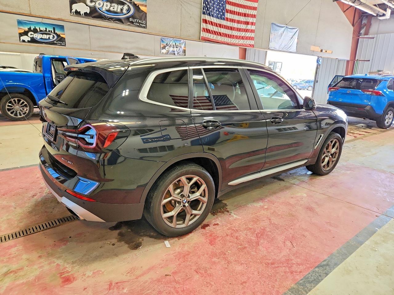 2022 BMW X3 xDrive30I - Image 3
