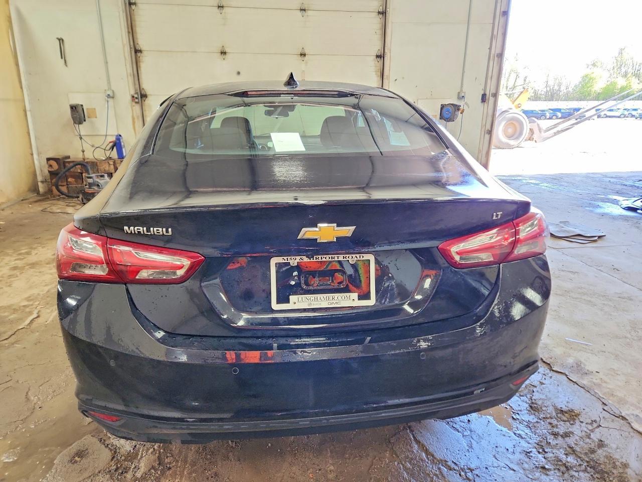 2022 Chevrolet Malibu Lt - Image 6