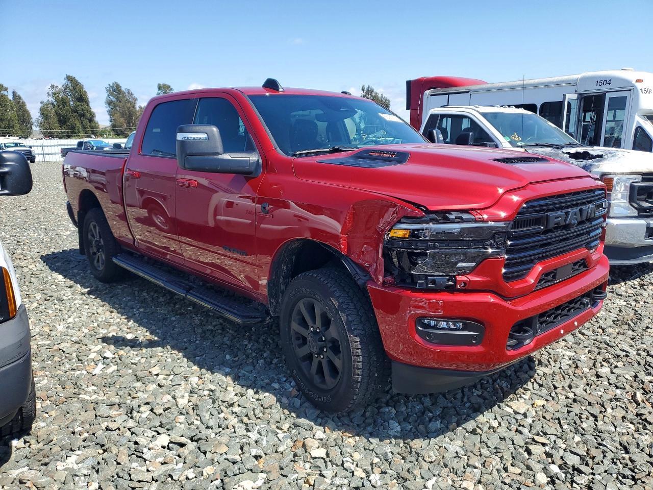 2026 Ram 2500 Laramie - Фото 4