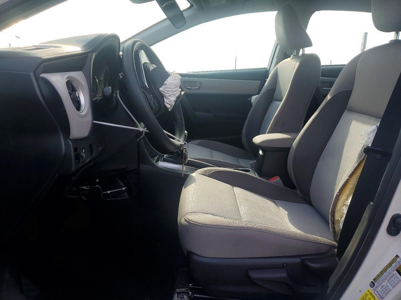2018 Toyota Corolla Le - Image 7