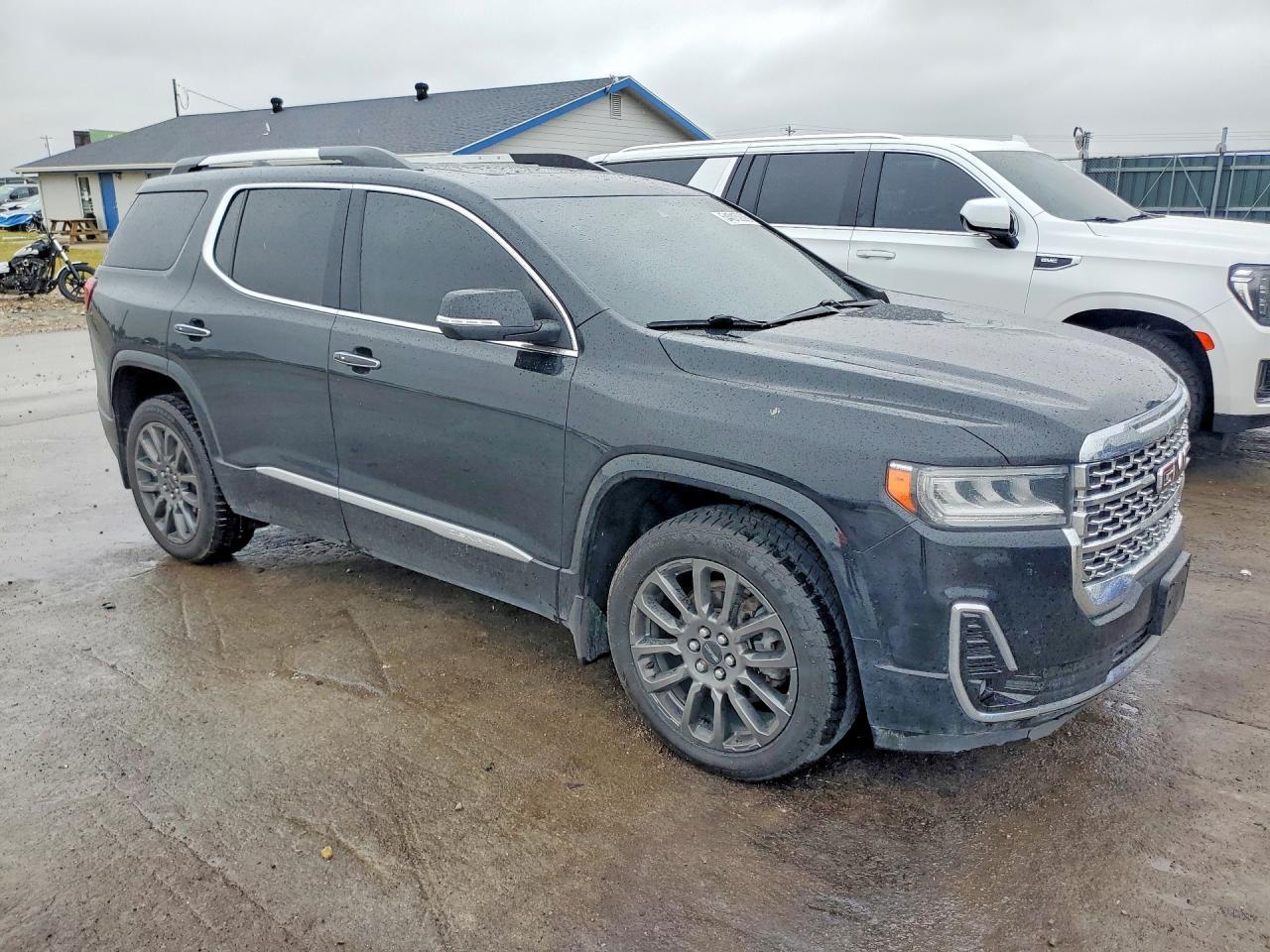 2023 GMC Acadia Denali - Фото 3