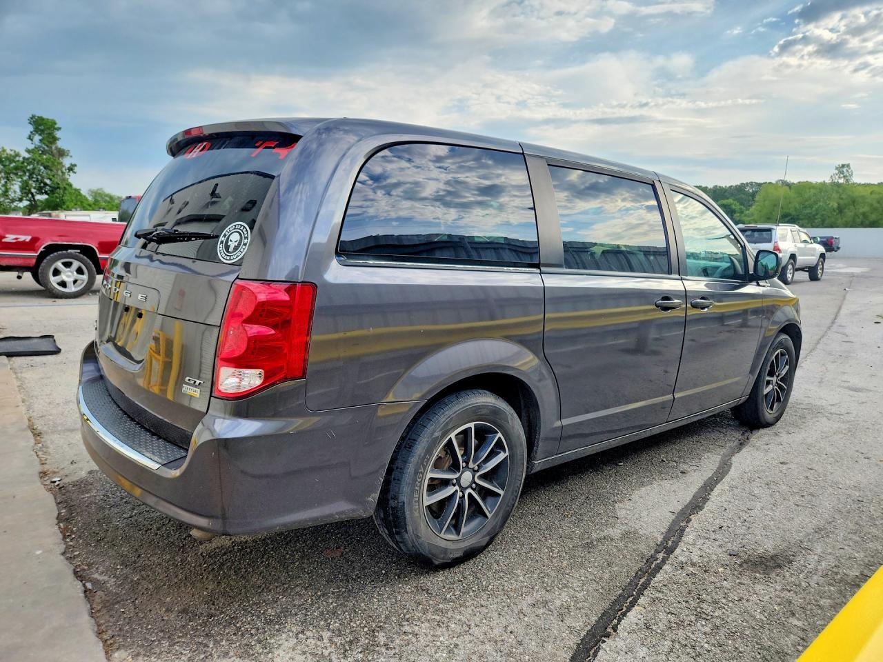 2018 Dodge Grand Caravan Gt - Фото 3