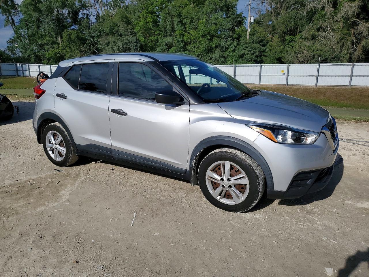 2020 Nissan Kicks S - Фото 4