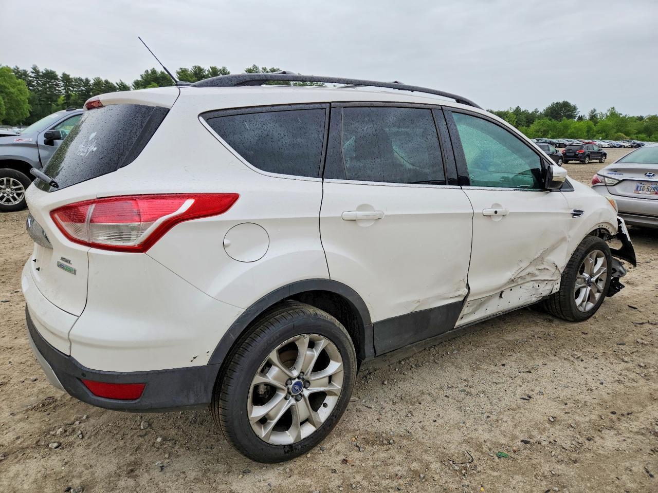 2013 Ford Escape Sel - Фото 3