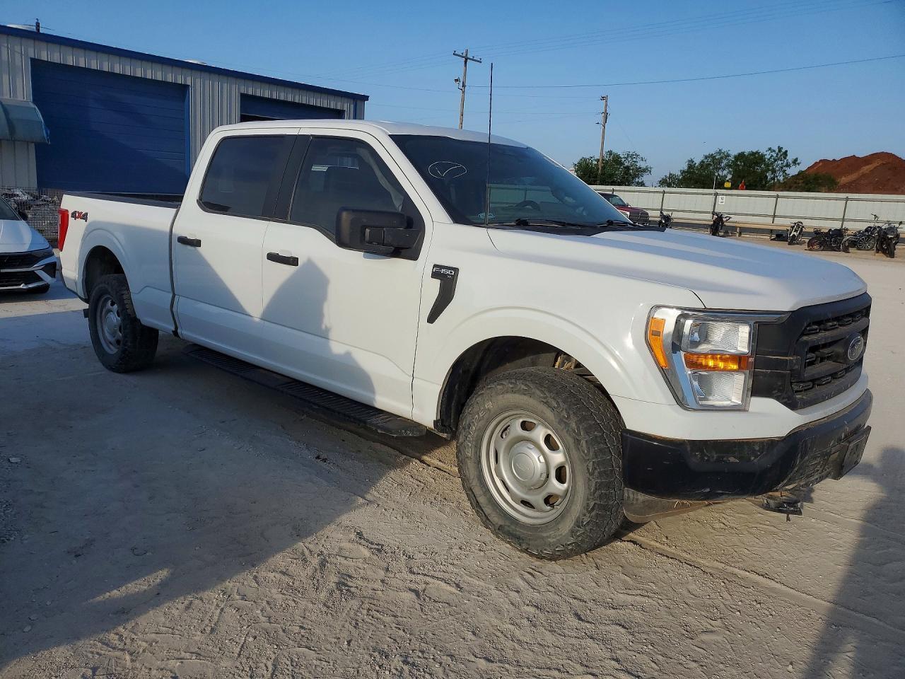 2022 Ford F150 - Image 4
