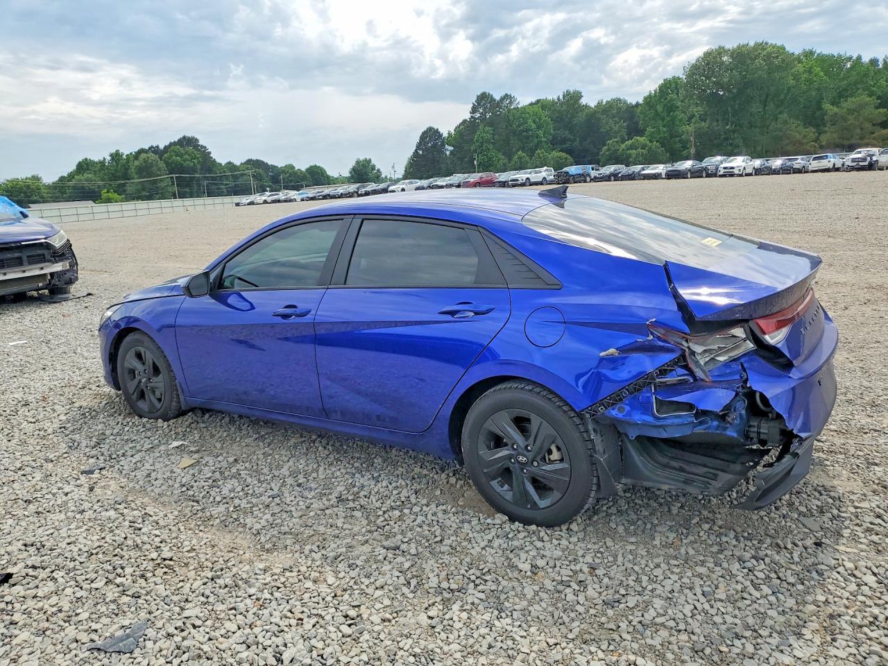 2023 Hyundai Elantra Sel - Фото 2