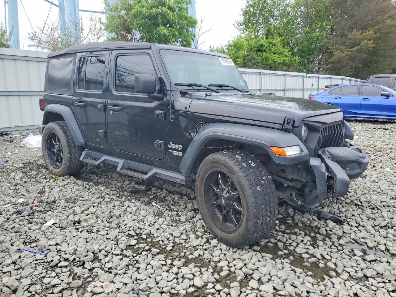 2018 Jeep Wrangler Unlimited Sport - Image 4