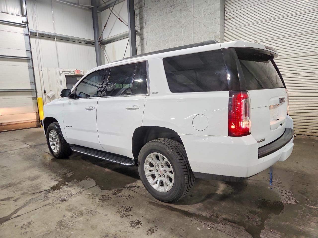 2020 GMC Yukon Slt - Image 2