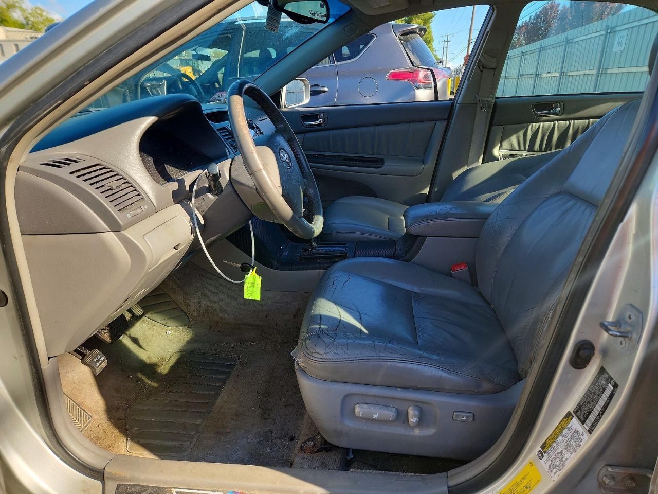 2005 Toyota Camry Xle V6 - Image 7