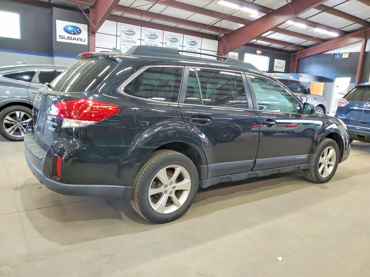 2014 Subaru Outback 2.5I Limited - Image 3