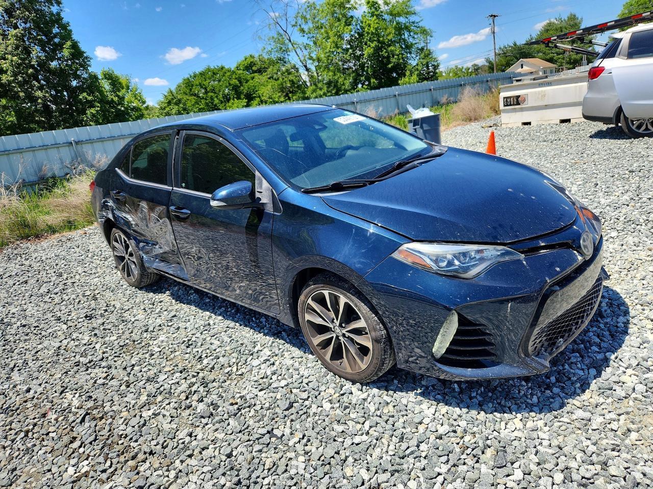 2017 Toyota Corolla Se - Image 4