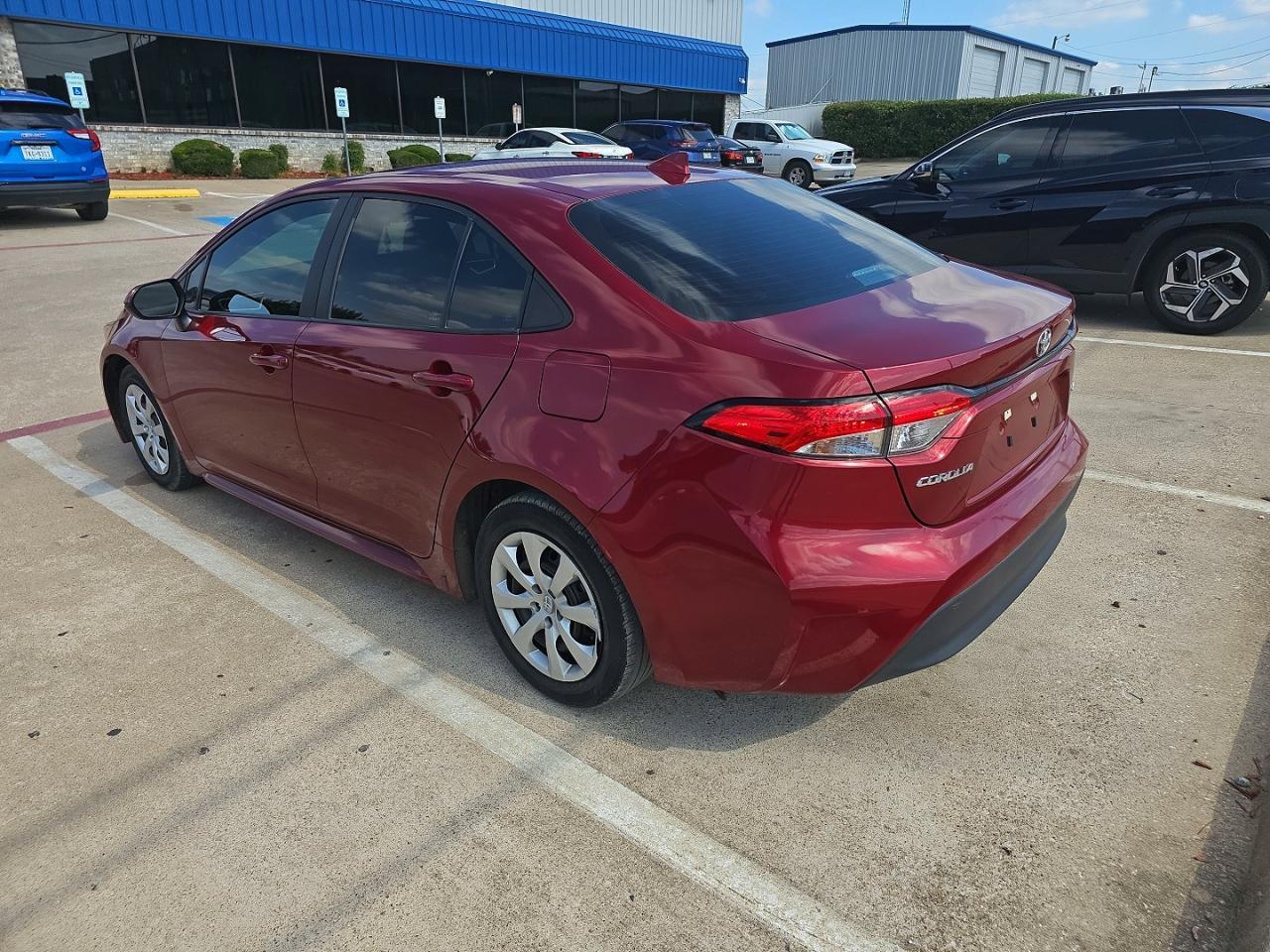 2023 Toyota Corolla Le - Image 3