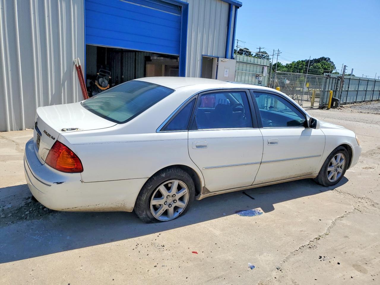 2000 Toyota Avalon Xls - Фото 3
