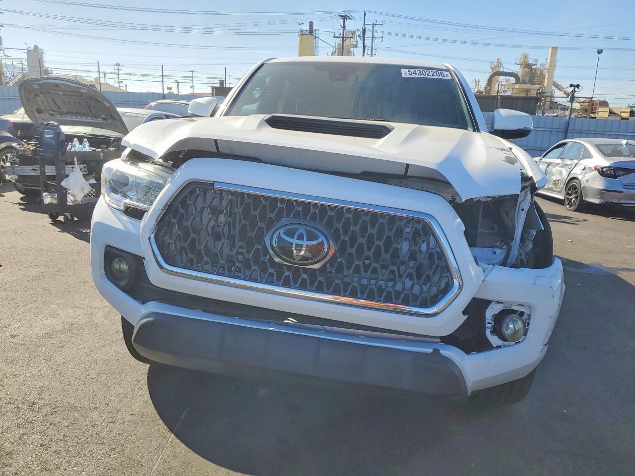 2019 Toyota Tacoma Trd Off-Road - Фото 5