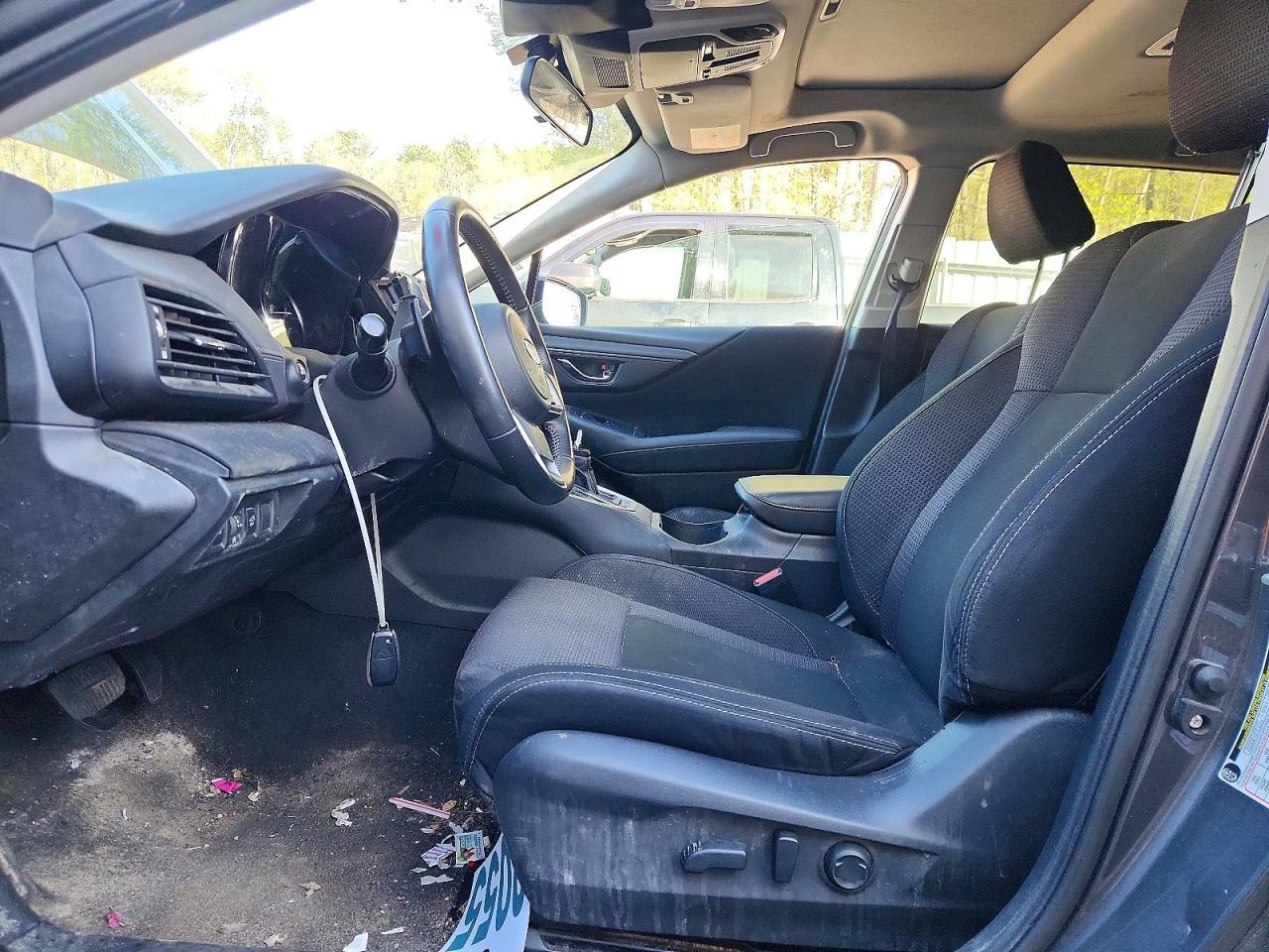 2023 Subaru Outback Premium - Image 7