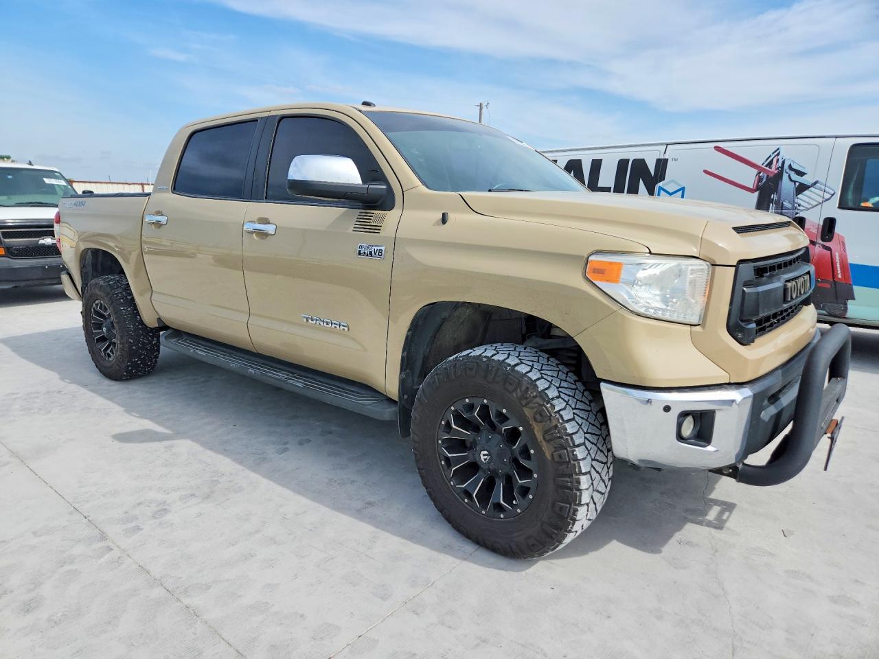 2017 Toyota Tundra Crewmax Limited - Фото 4