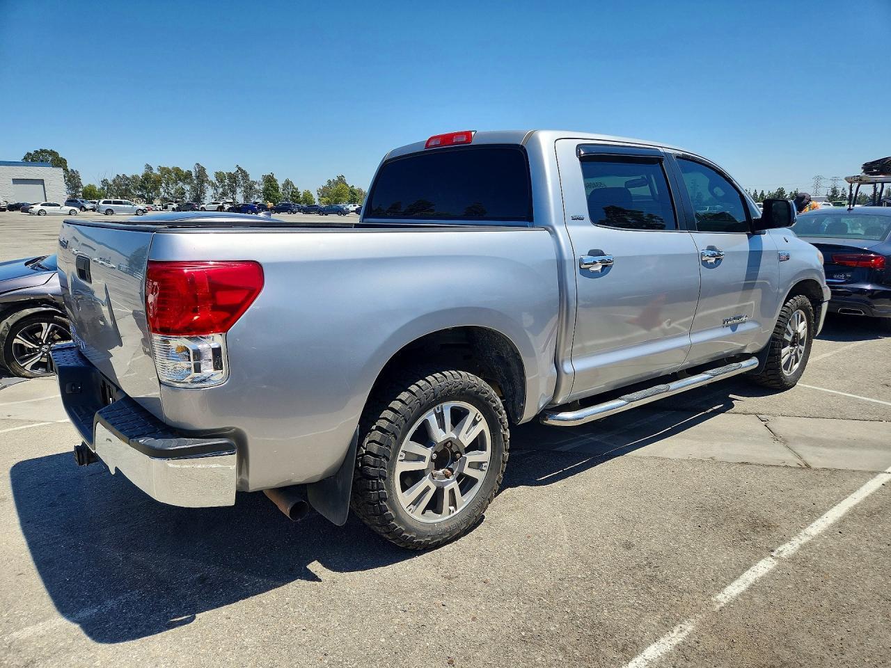 2010 Toyota Tundra Grade - Фото 3