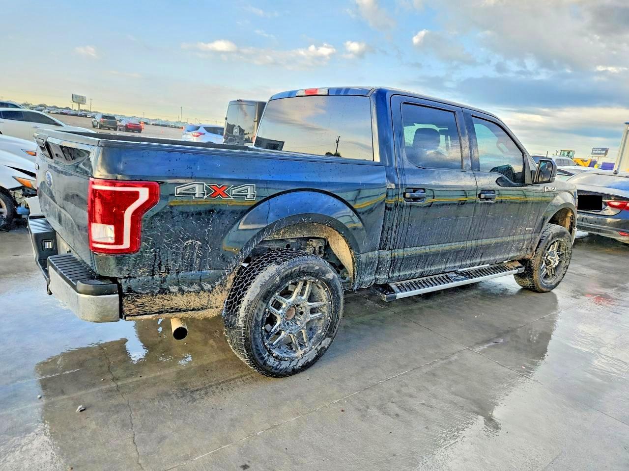 2016 Ford F150 Supercrew - Image 3