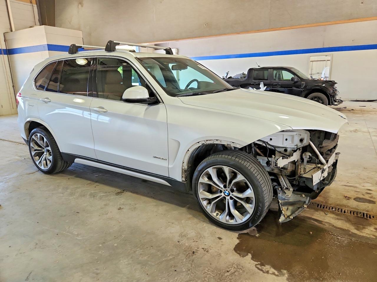 2017 BMW X5 - Фото 4