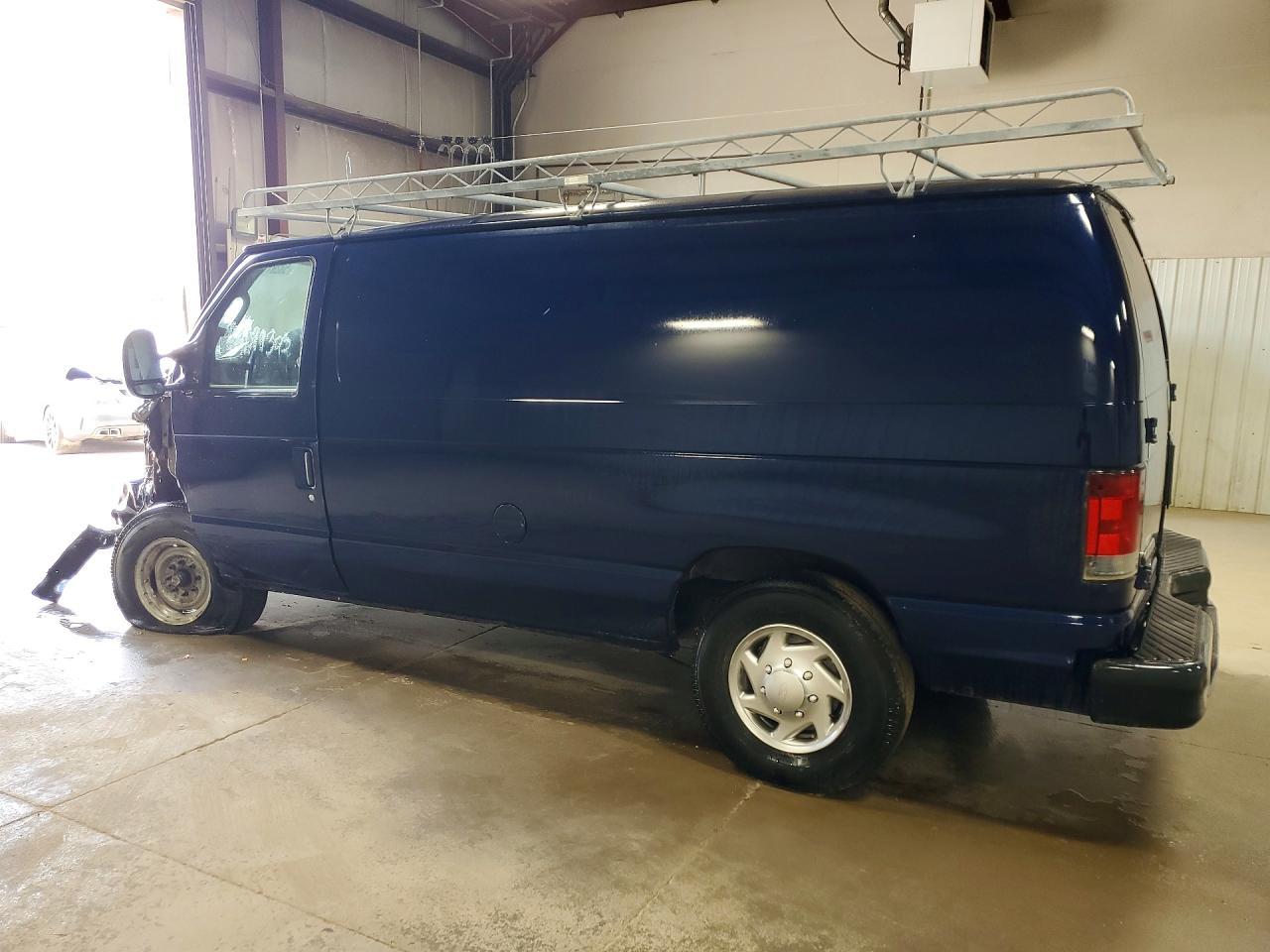 2013 Ford Econoline - Image 2