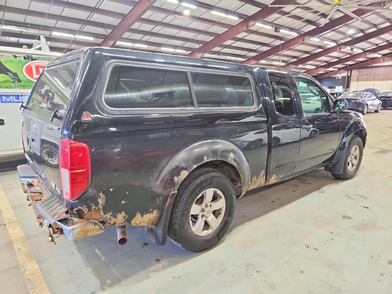2011 Nissan Frontier Sv V6 - Image 3