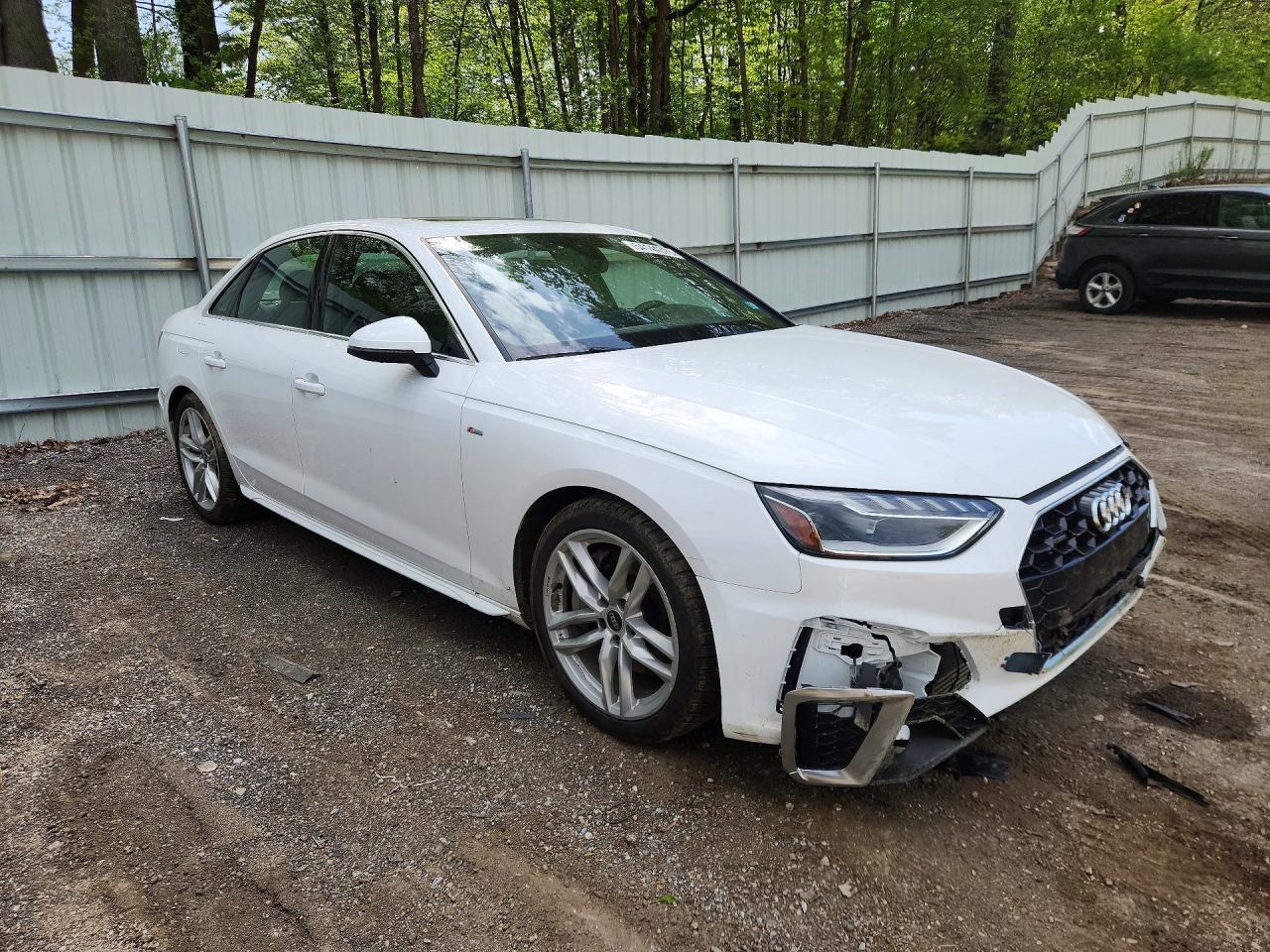 2023 Audi A4 Premium Plus 45 - Image 4