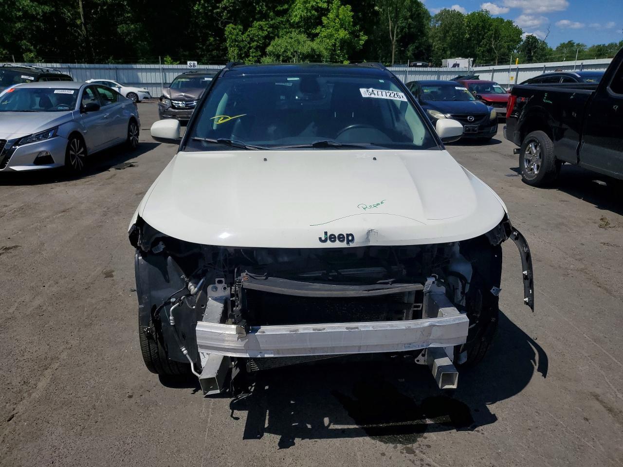 2020 Jeep Compass Latitude - Image 5