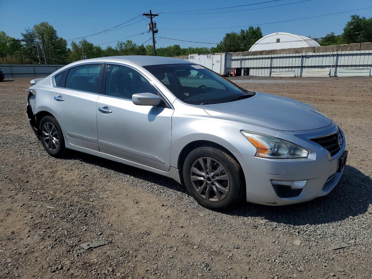 2015 Nissan Altima 2.5 S - Фото 4