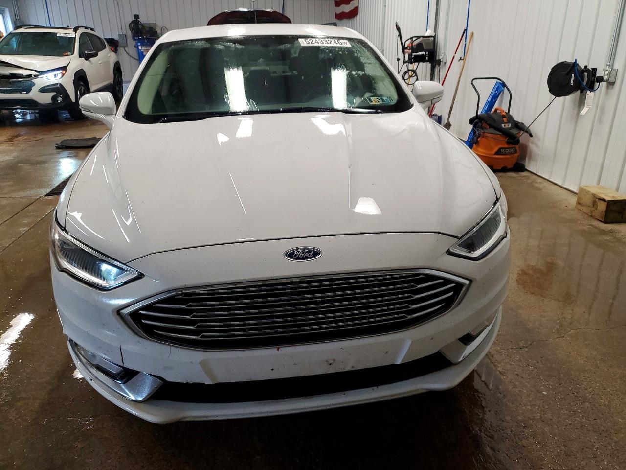2017 Ford Fusion Se - Фото 5