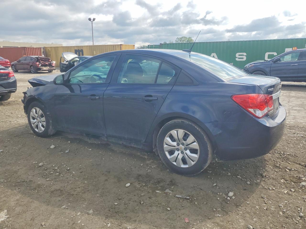 2014 Chevrolet Cruze - Image 2